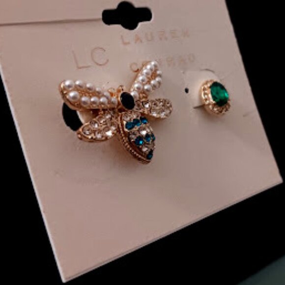LC LAUREN CONRAD Contemporary Gold Multicolor Crystal + Queen Bee Stud Earrings - Picture 4 of 4